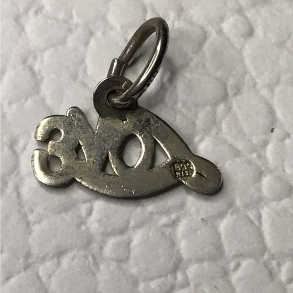 LOVE PENDANT - Picture 2 of 6